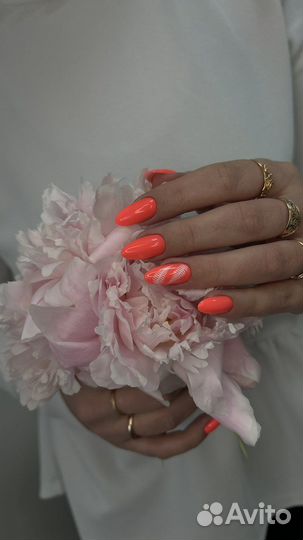 Маникюр, педикюр