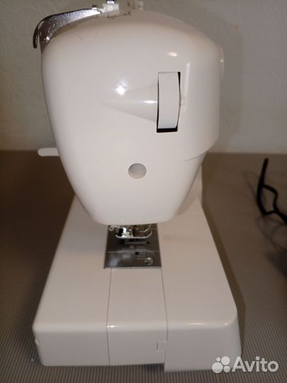 Швейная машина Jaguar