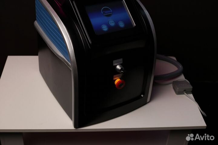 Ультракороткоимпульсный лазерный прибор