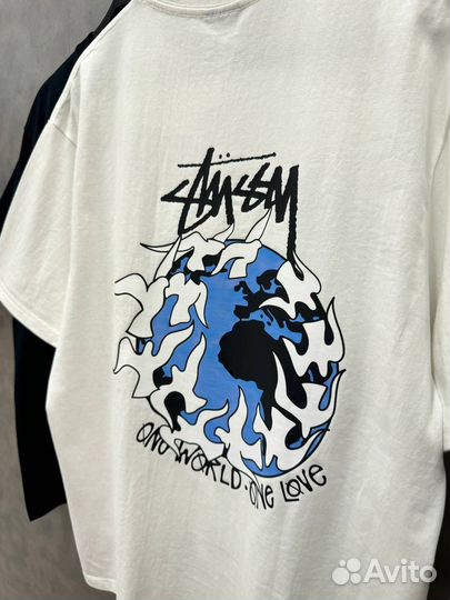 Футболка Stussy оверсайз (белая и черная)