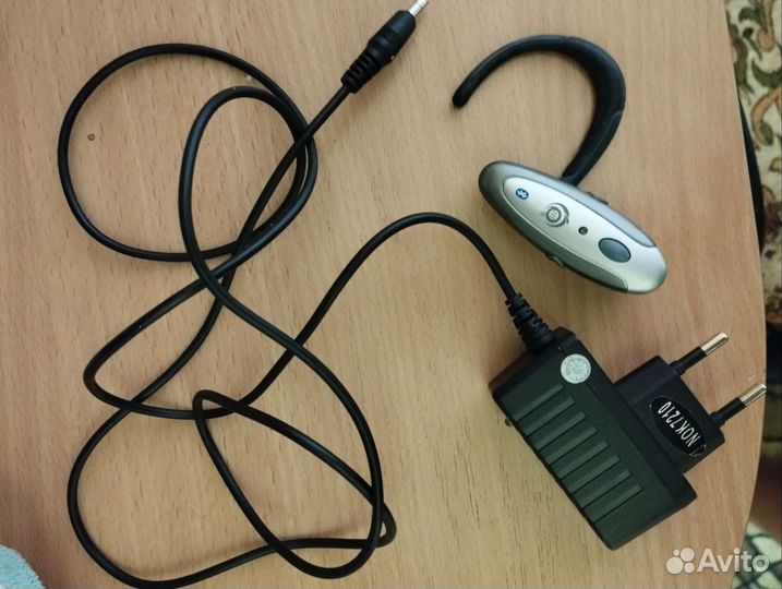 Bluetooth гарнитура