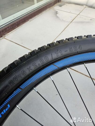 Колесо в сборе 27.5х2.8 пром/трещетка/тормоз диск