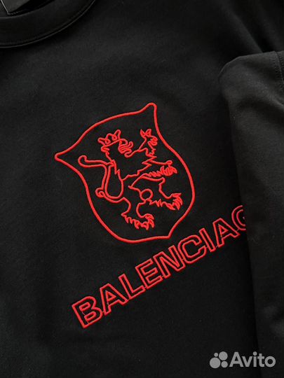 Свитшот Balenciaga