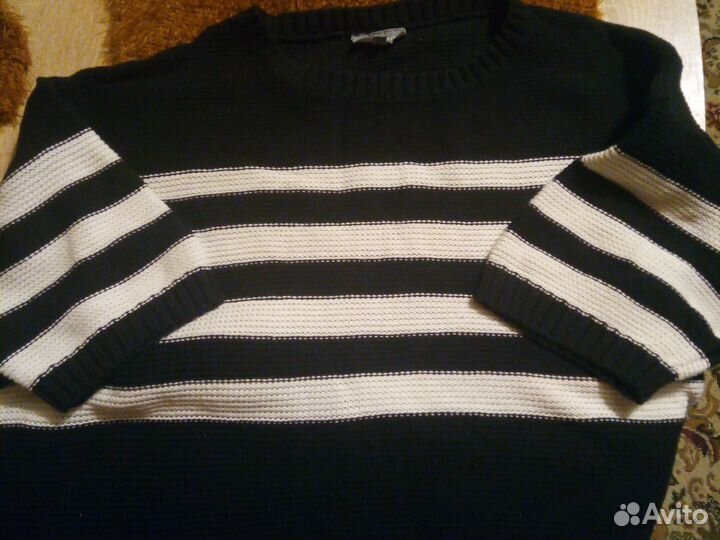 Свитера и кофточки 52,54
