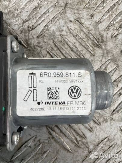 Мотор стеклоподъемника левый задний Фольксваген По