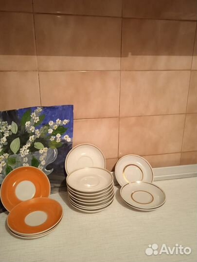 Чайные блюдца