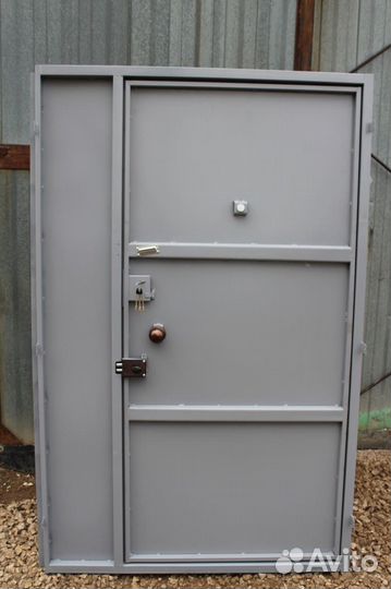 Дверь в тамбур
