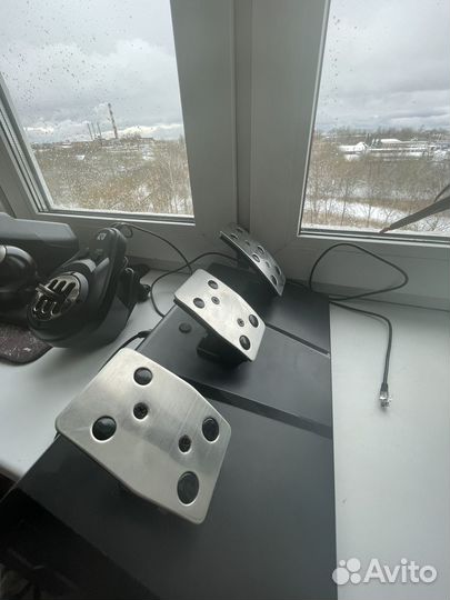 Игровой руль 900 градусов 3 педали и кпп