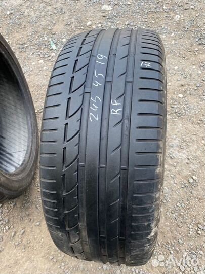 Bridgestone Potenza S001 245/45 R19