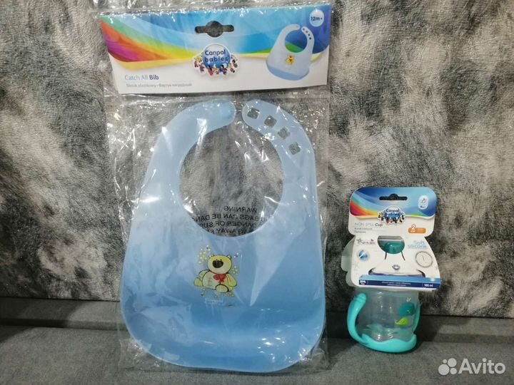 Поильник canpol babies + фартук пластиковый