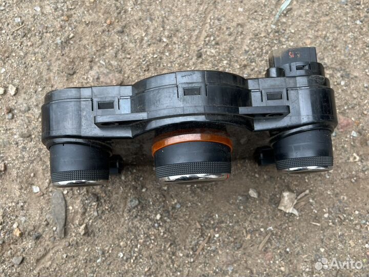 Блок управления печкой киа церато 2