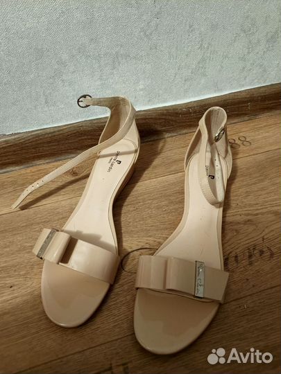 Обувь женская 41 размер