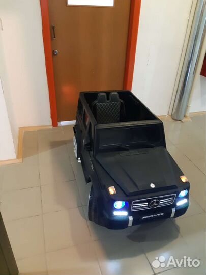 Детский электромобиль двухместный бу