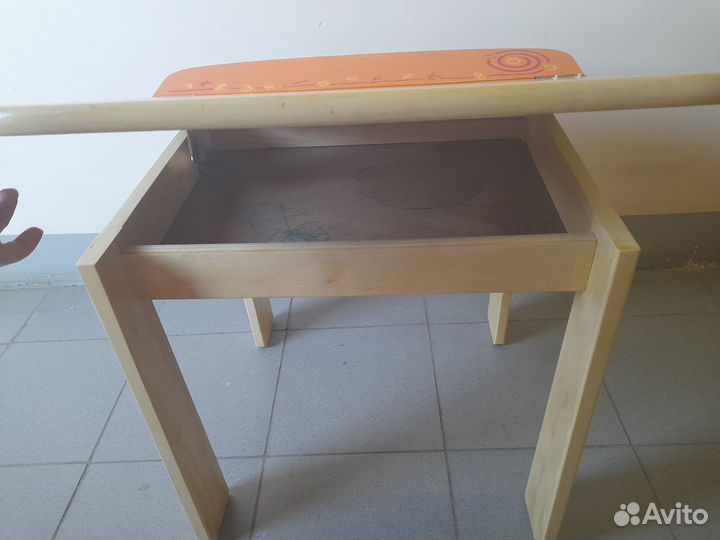 Стульчик для кормления.Качели ссср.Детский Стол