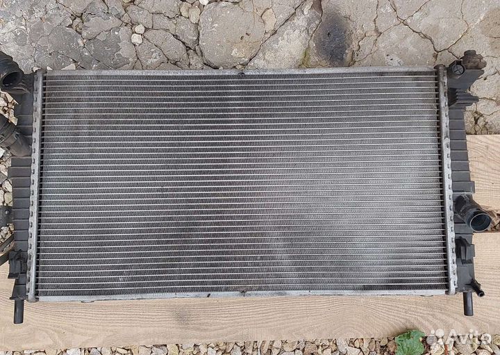Радиатор охлаждения mazda 3 bk