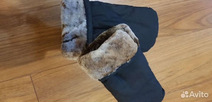 Рукавицы меховые новые