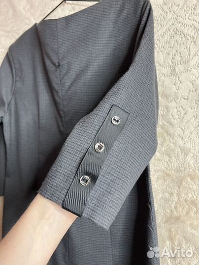 Платье почти новое