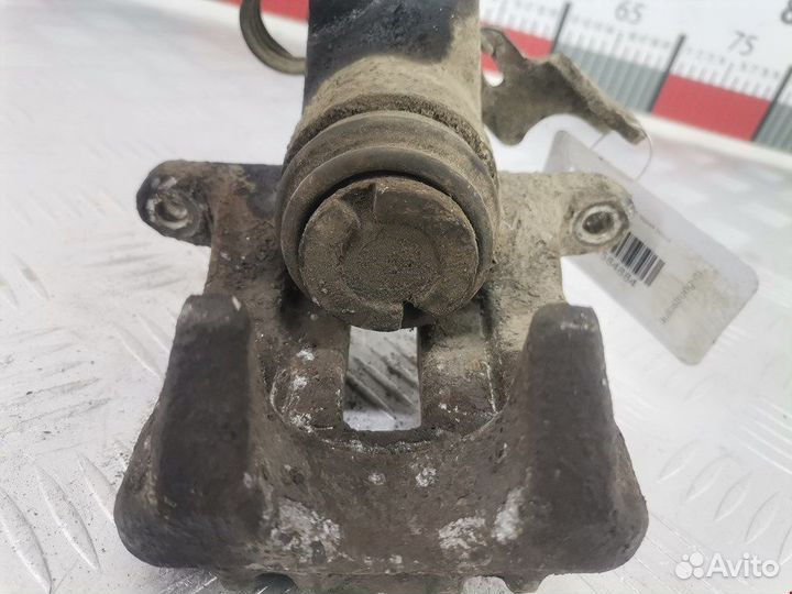 Суппорт задний левый для Audi A4 B5 8E0615423