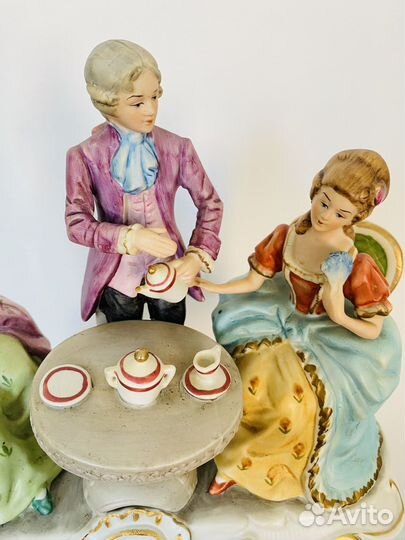 Большая статуэтка композиция чаепитие
