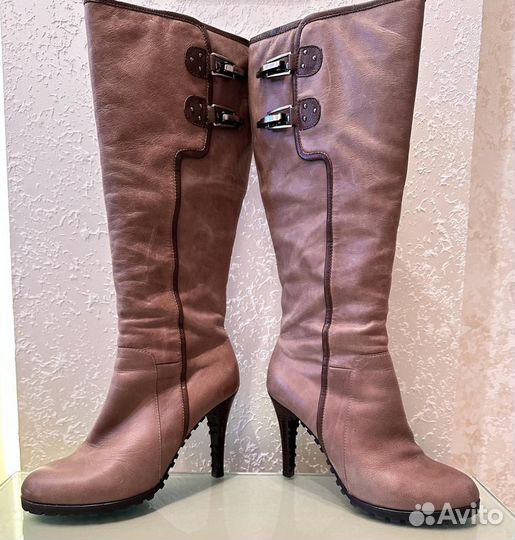 Сапоги на каблуке De'Мarche