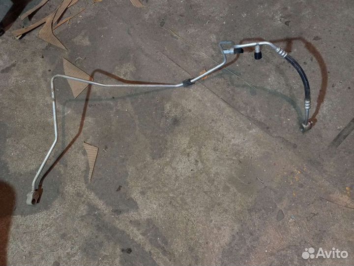 Трубка кондиционера VW Tiguan 1