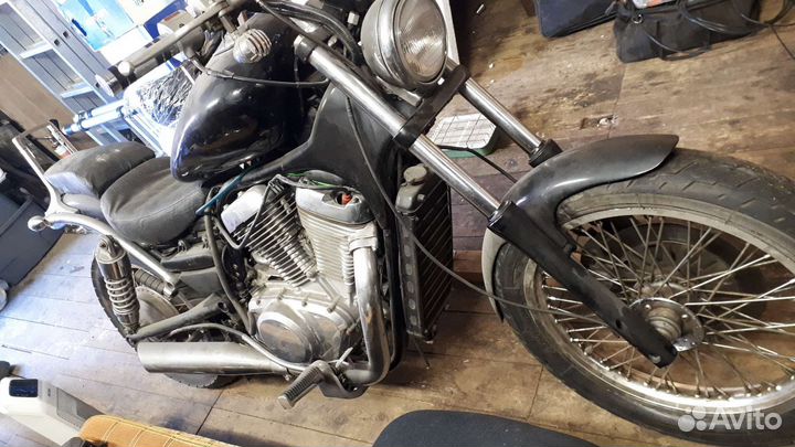 Suzuki VS 400 vs400 intruder