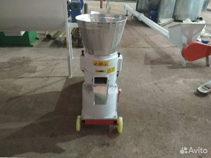 Пресс- гранулятор кормов гкм-350