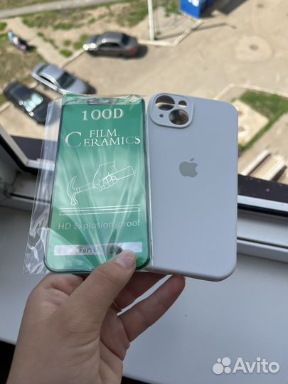 Чехол на iPhone 14