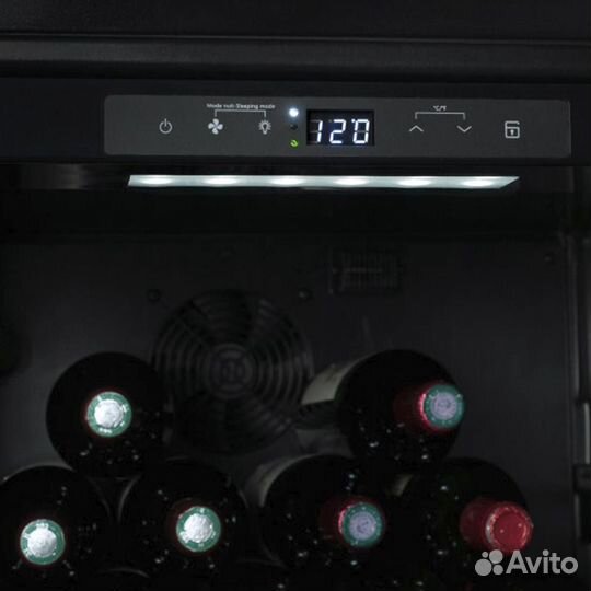 Холодильник винный Climadiff CPW160B1