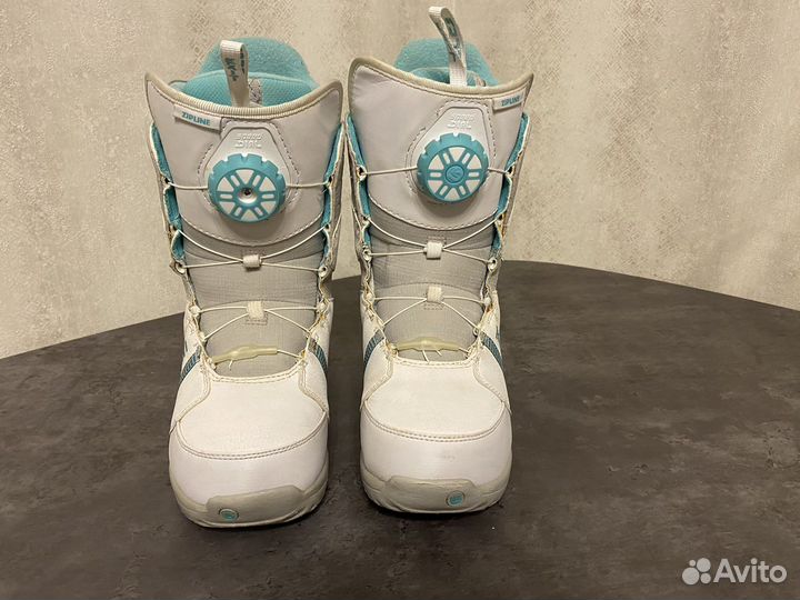 Сноубордические ботинки женские burton 38