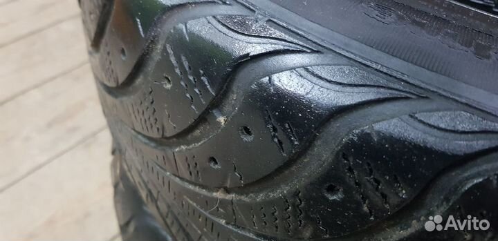 Goodyear UltraGrip 205/55 R16