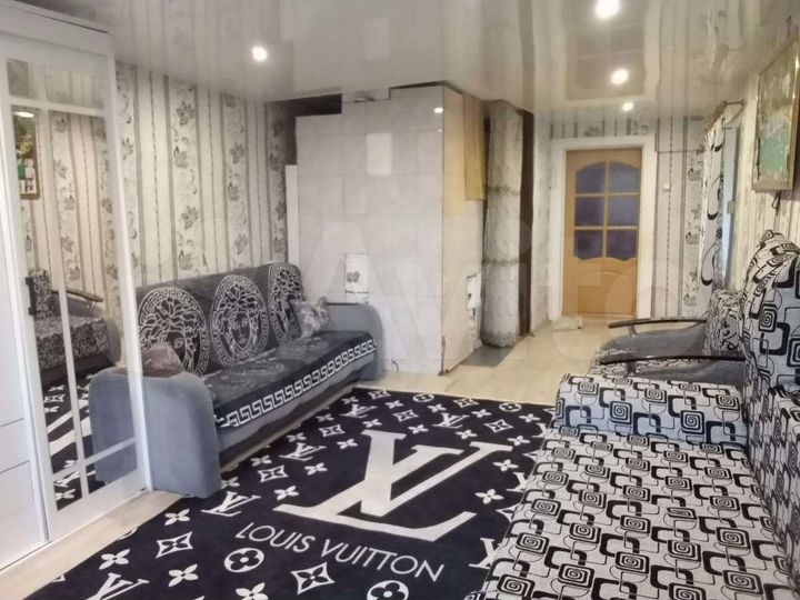 2-к. квартира, 35 м², 1/1 эт.