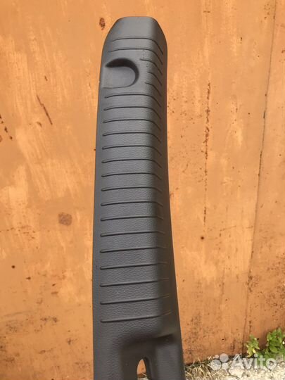 Панель багажника пластиковая Kia Rio 3