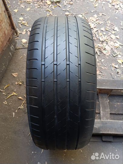 Bridgestone Turanza T005 255/45 R19 104Y