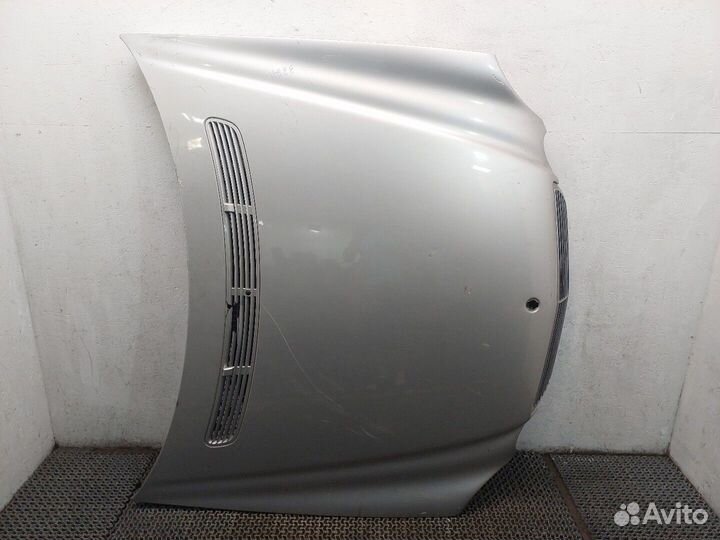 Решетка радиатора Mercedes E W211, 2004