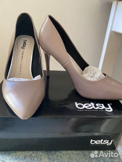 Туфли женские 38 размер, новые