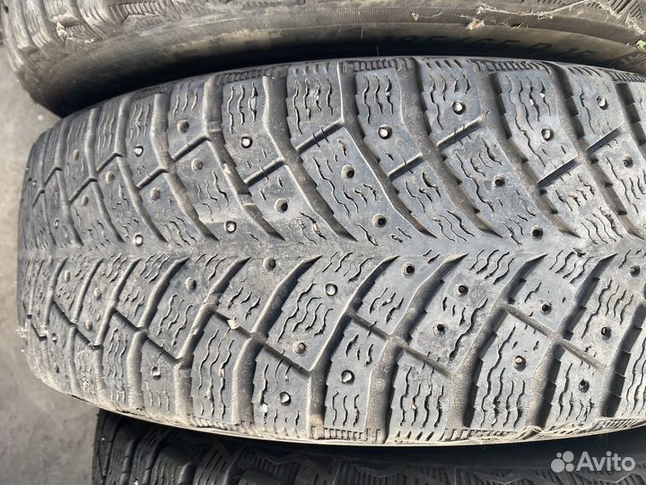 Michelin X-Ice North 4 185/65 R15