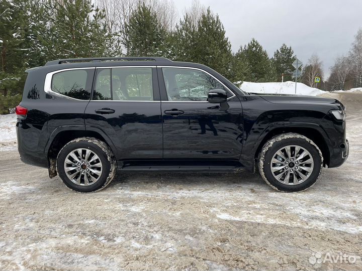 Toyota Land Cruiser 3.5 AT, 2023, 50 км