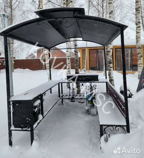 Беседка с мангалом