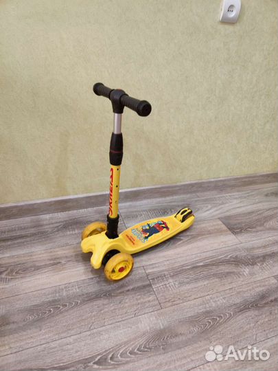 Самокат детский трехколесный складной