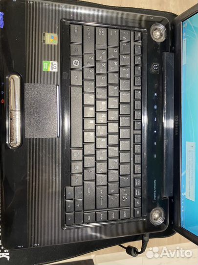 Ноутбук toshiba