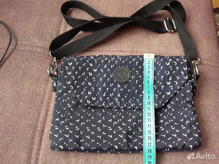 Сумка женская через плечо черная б/у