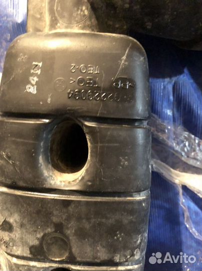 Патрубок воздушного фильтра Camaro 5 3.6