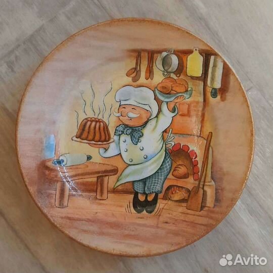 Ключницы, панно, шкатулки, кухонные доски в техник