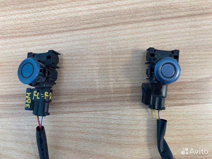 Парктроники переднего бампера Mazda 3 BM