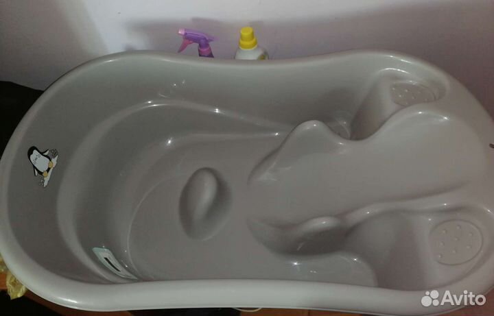 Ванночка для купания с горкой