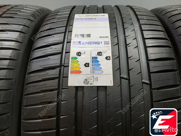 Michelin Pilot Sport 4 S 295/35 R21 107Y