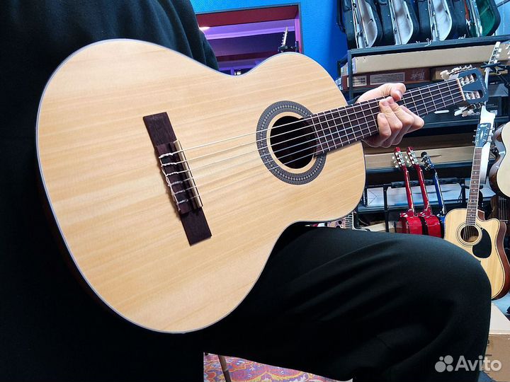 Классическая гитара Sevillia 3/4