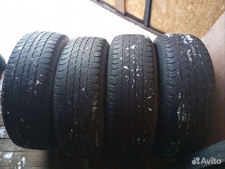 Bridgestone Dueler H/T 265/65 R17