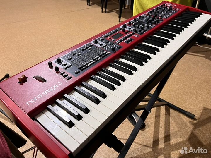 Nord stage 3 HP76